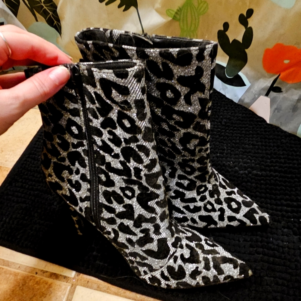 Siver Glitter and Cheetah Boots